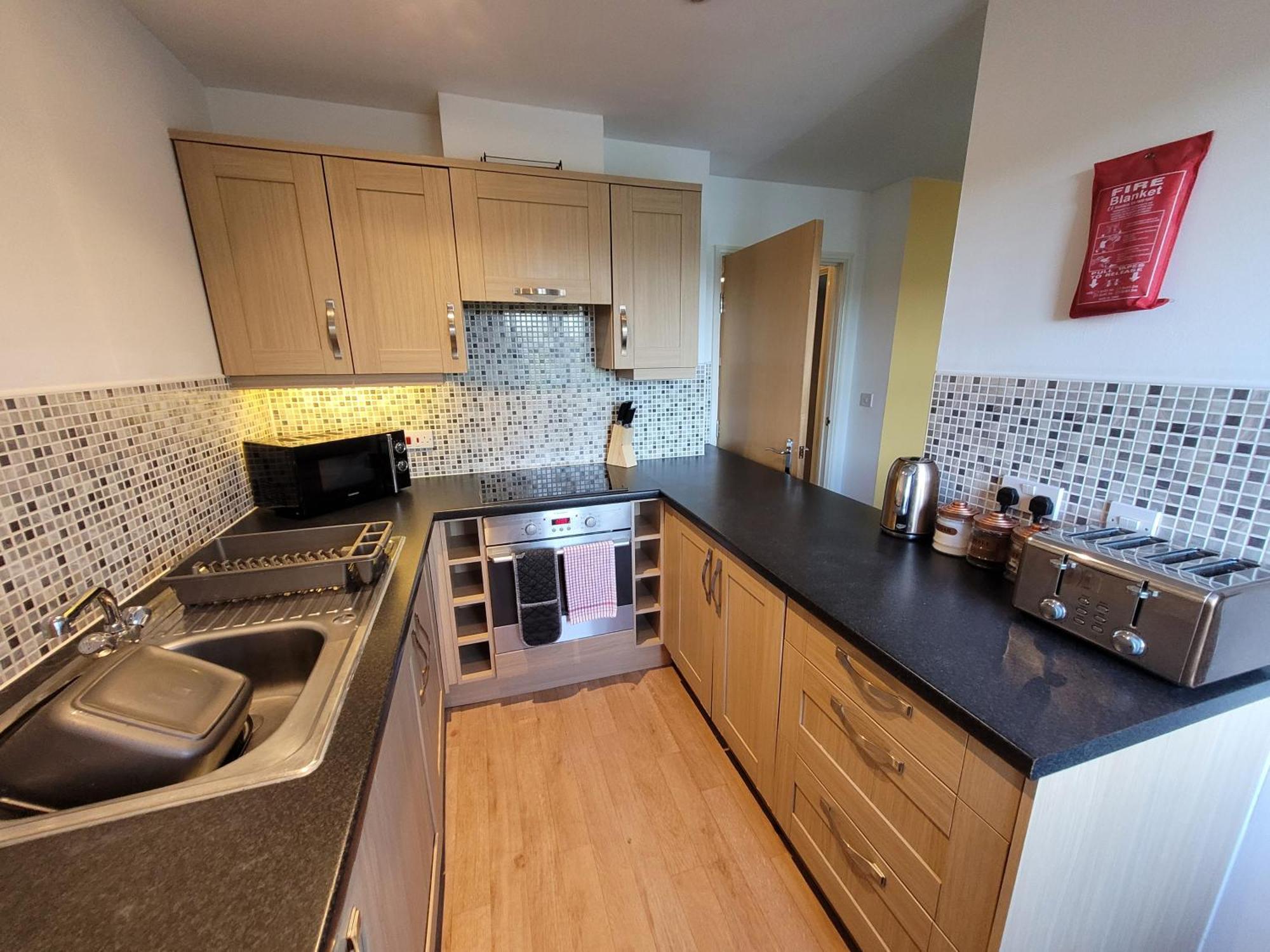 Catchpole Stays Abbey Field Apartment- A Lovely 2 Bed Apartment With Field Views Near Colchester Town Centre Екстериор снимка